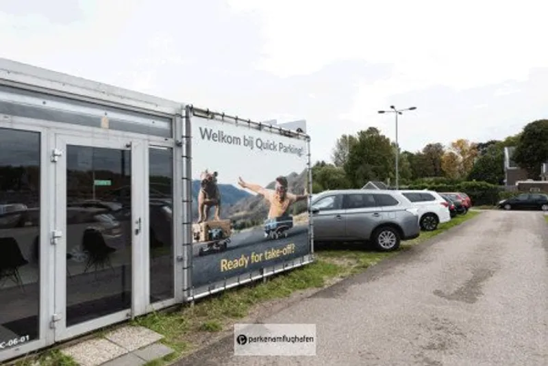 Quick Parking Open Air Car Park Rotterdam Bild 7