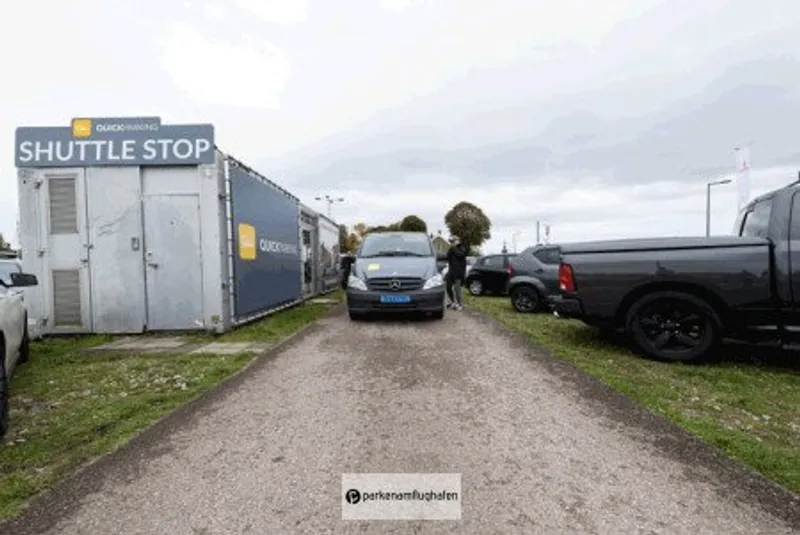 Quick Parking Open Air Car Park Rotterdam Bild 8