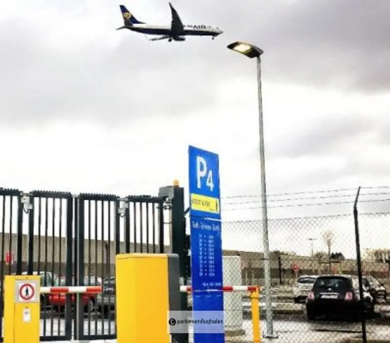 Parken Flughafen Charleroi P4 Bild 3