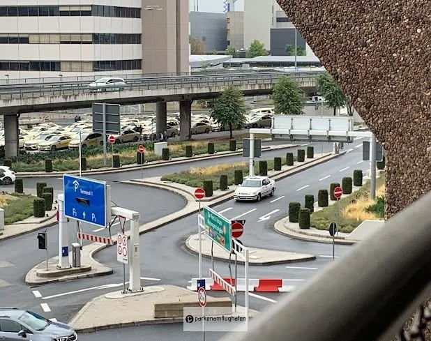 P2 Terminal 1 Parking Flughafen Frankfurt Adresse guenstigparken.de