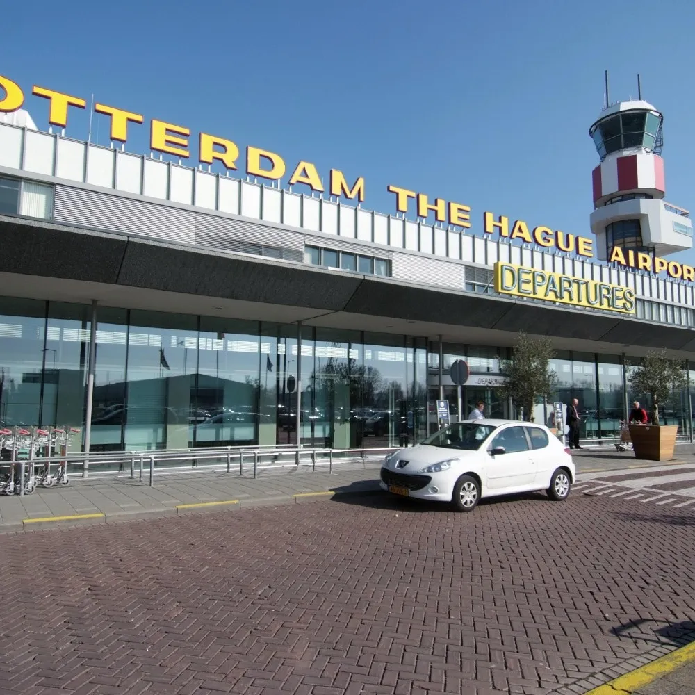 Parken Flughafen Rotterdam