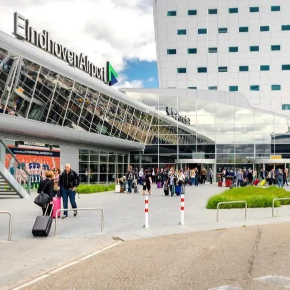 Parken Am Flughafen Eindhoven Langzeitparken guenstigparken.de
